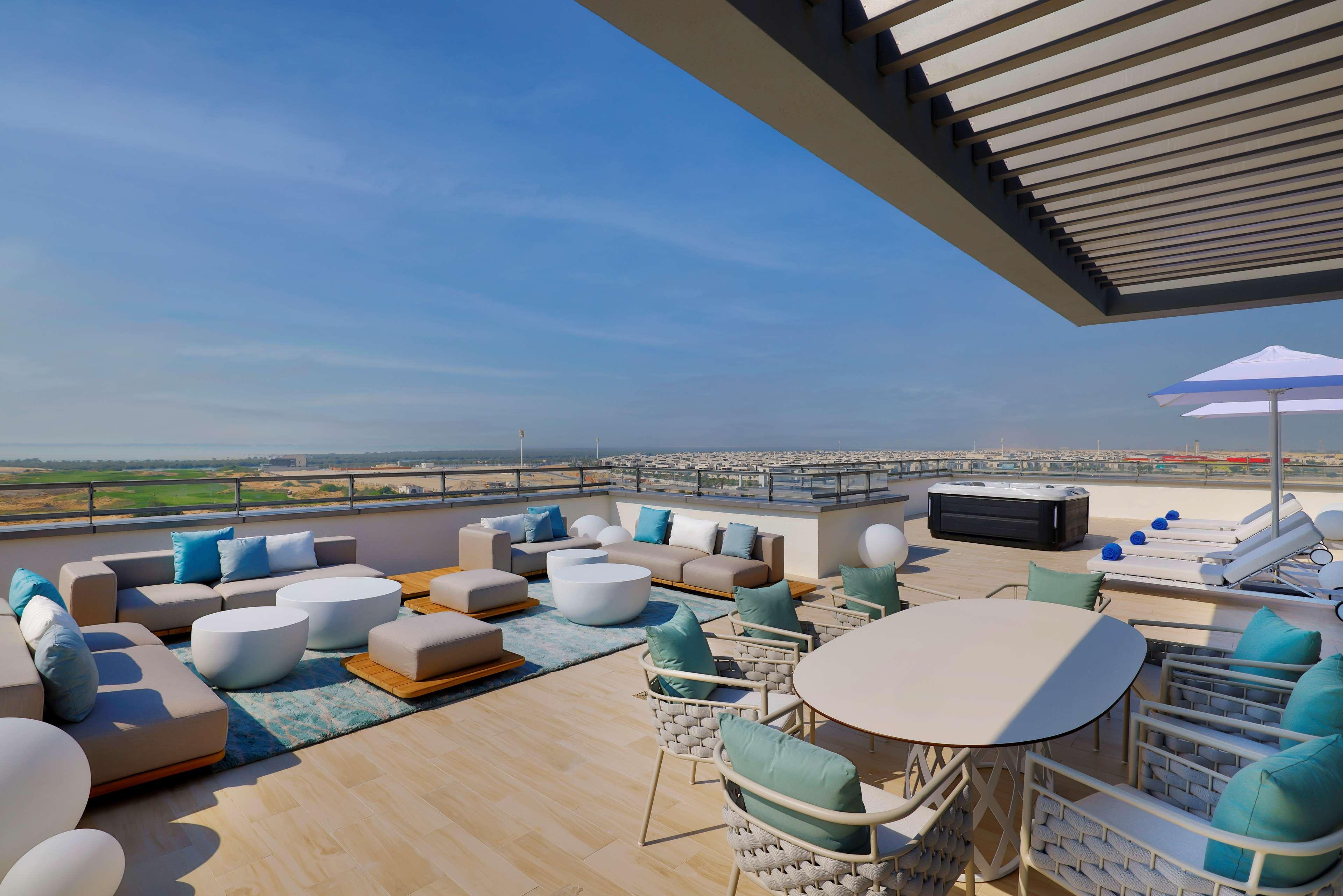 Doubletree By Hilton Abu Dhabi Yas Island Residences Exterior photo