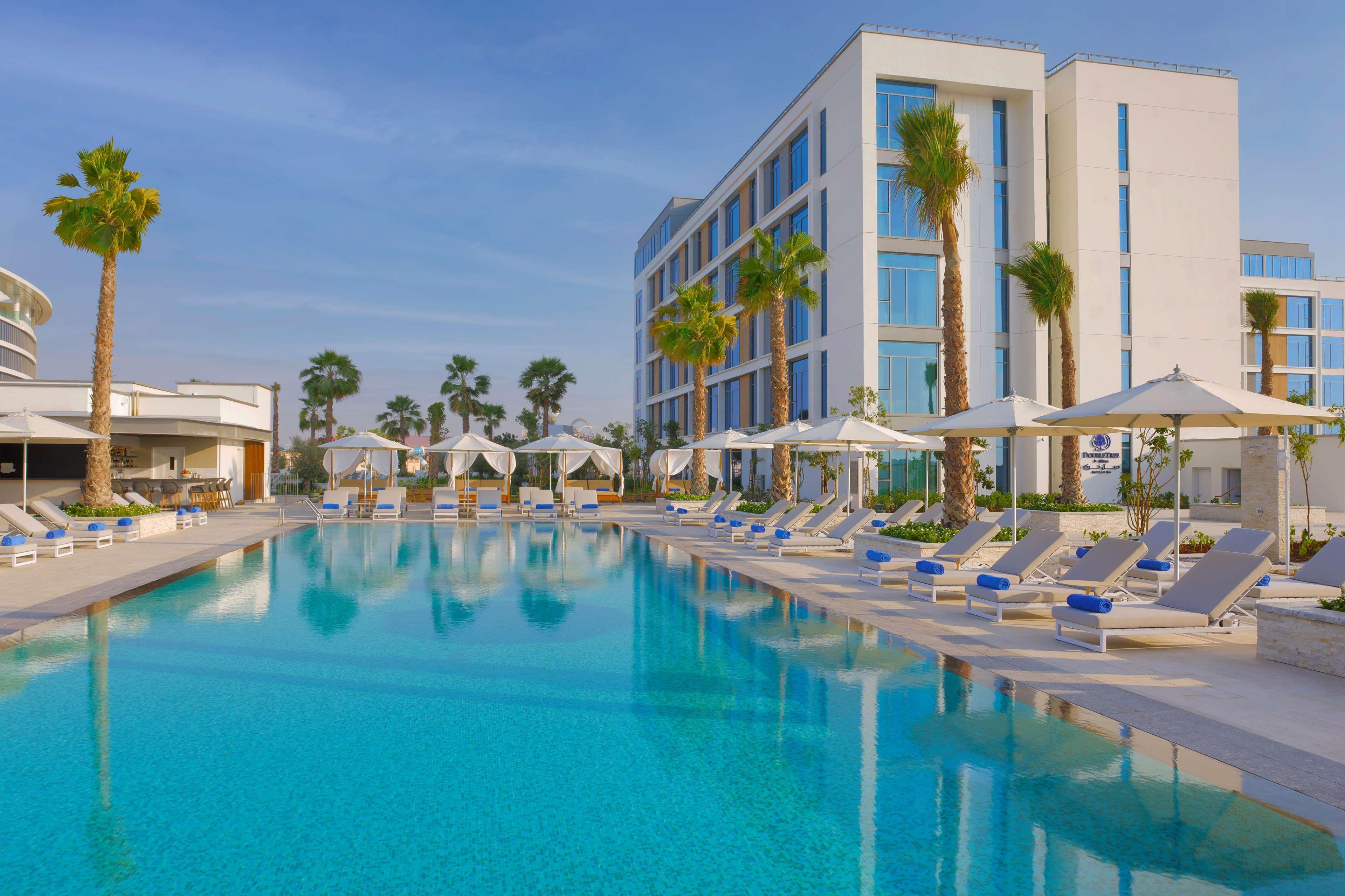 Doubletree By Hilton Abu Dhabi Yas Island Residences Exterior photo