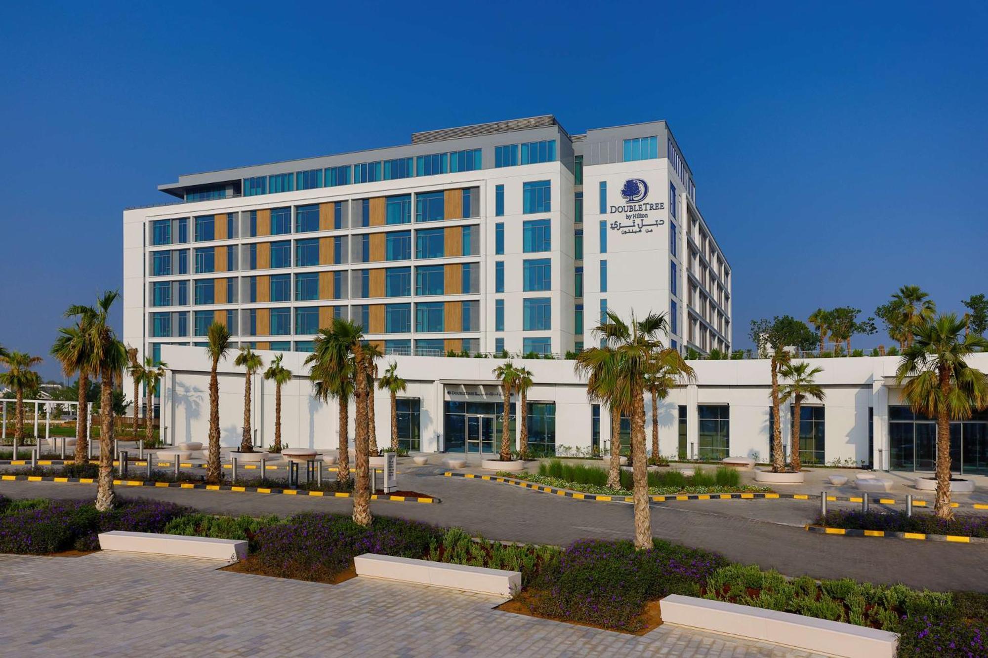 Doubletree By Hilton Abu Dhabi Yas Island Residences Exterior photo